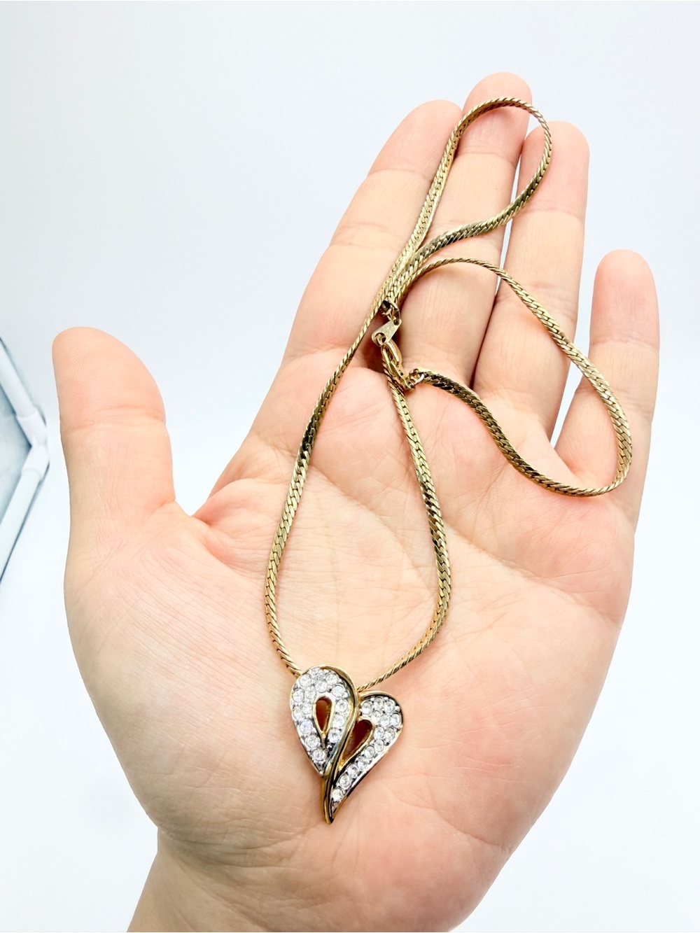 Vintage Gold Plated Rhinestone Heart Pendant Necklace